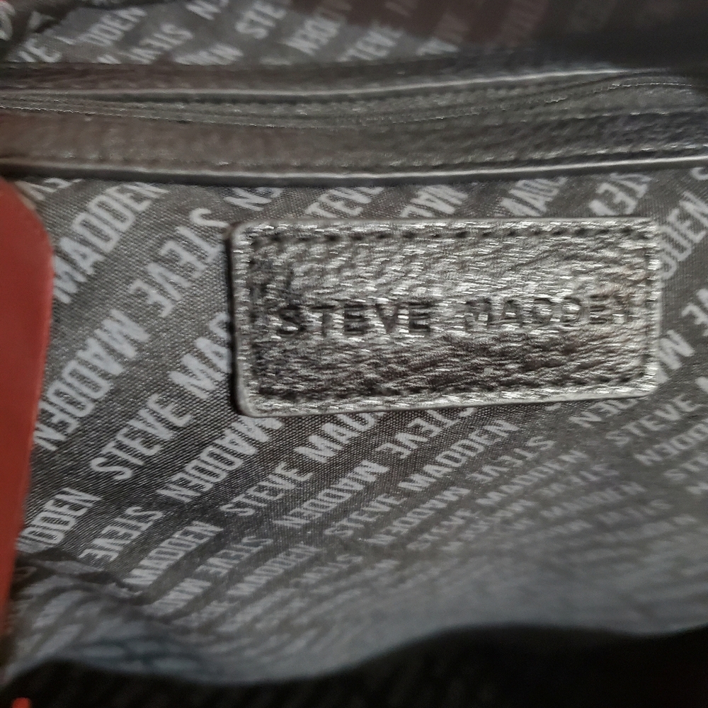 STEVE MADDEN RED MINI FORCE WOMEN'S TRAVEL BACK PACK BAG - Picture 2 of 12